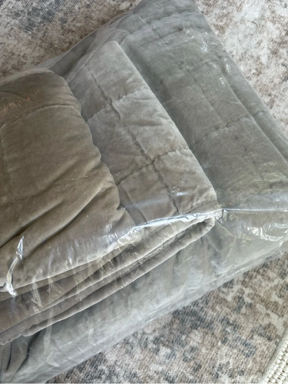 Quince Cotton Velvet Quilt Set Taupe Size King